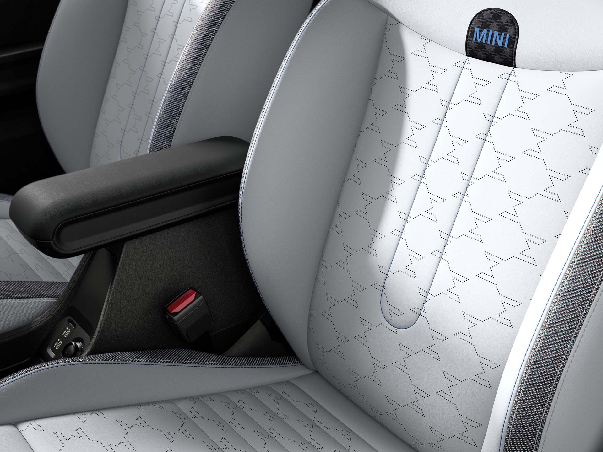 MINI Cooper triduris - interjeras- sėdynės